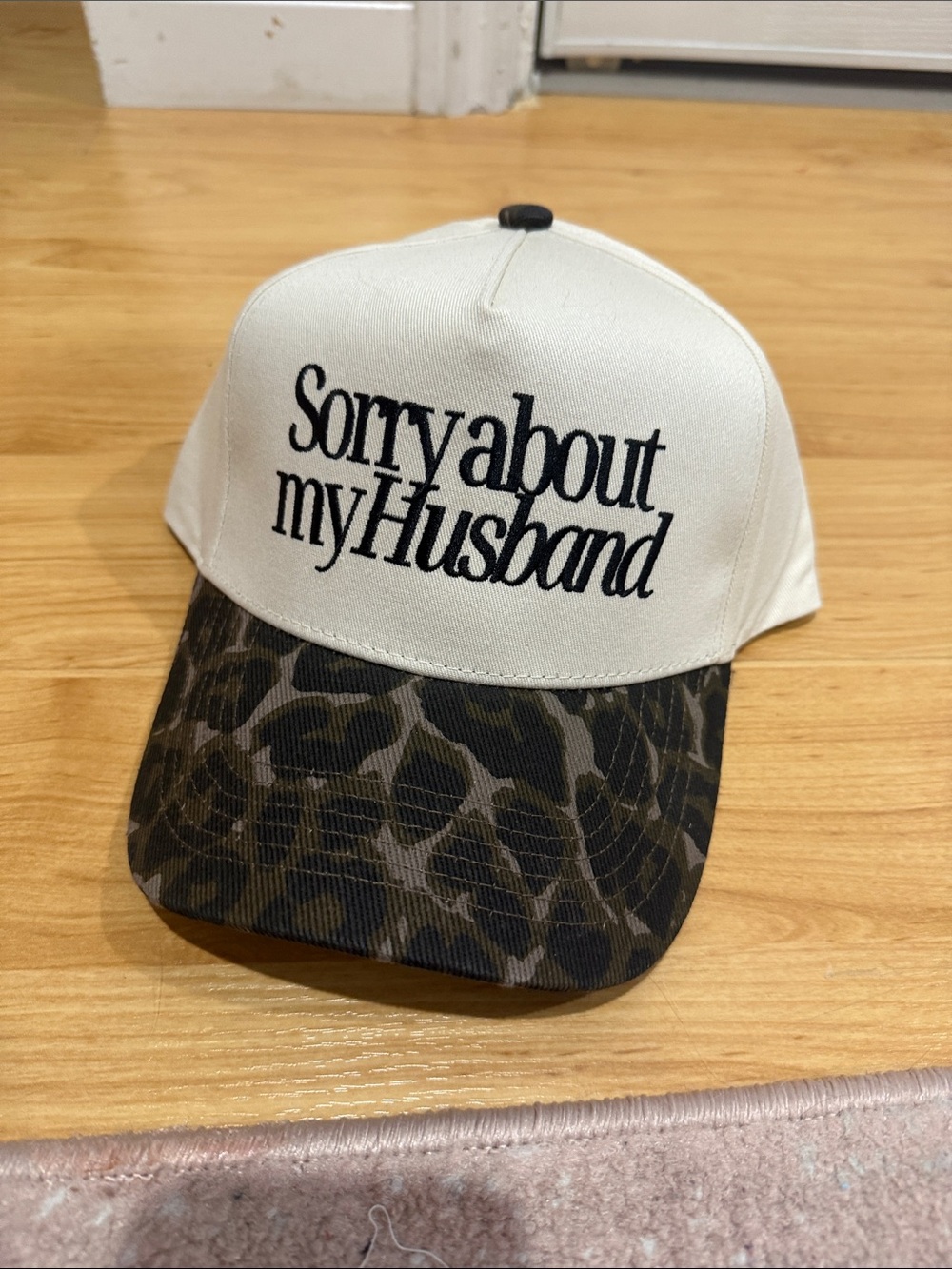 Embroidered Cream & Camouflage Visor Cap